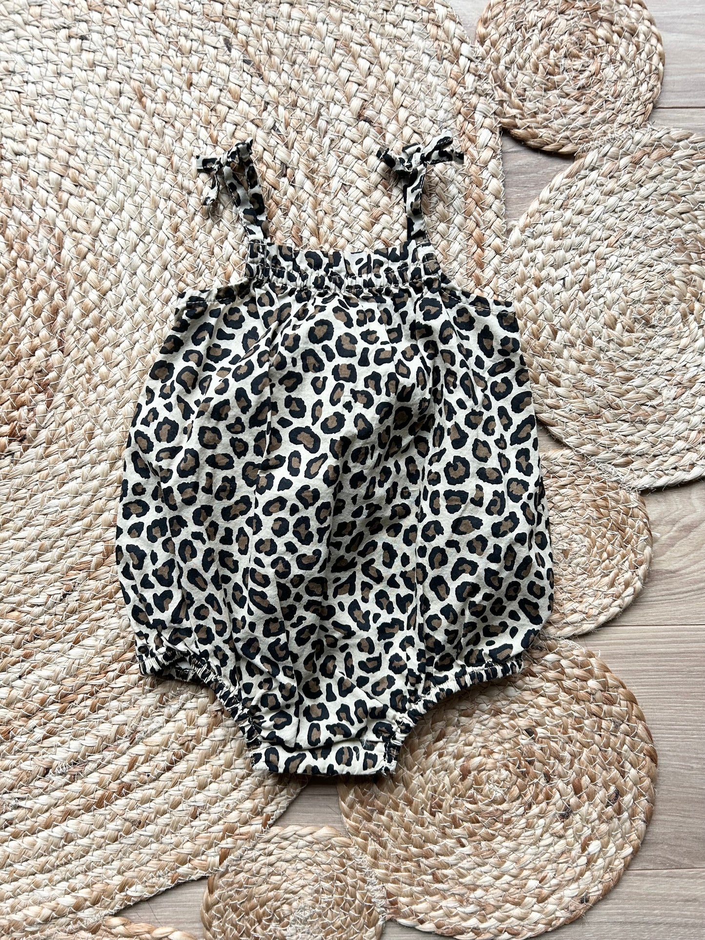 Old Navy Romper | 3-6M
