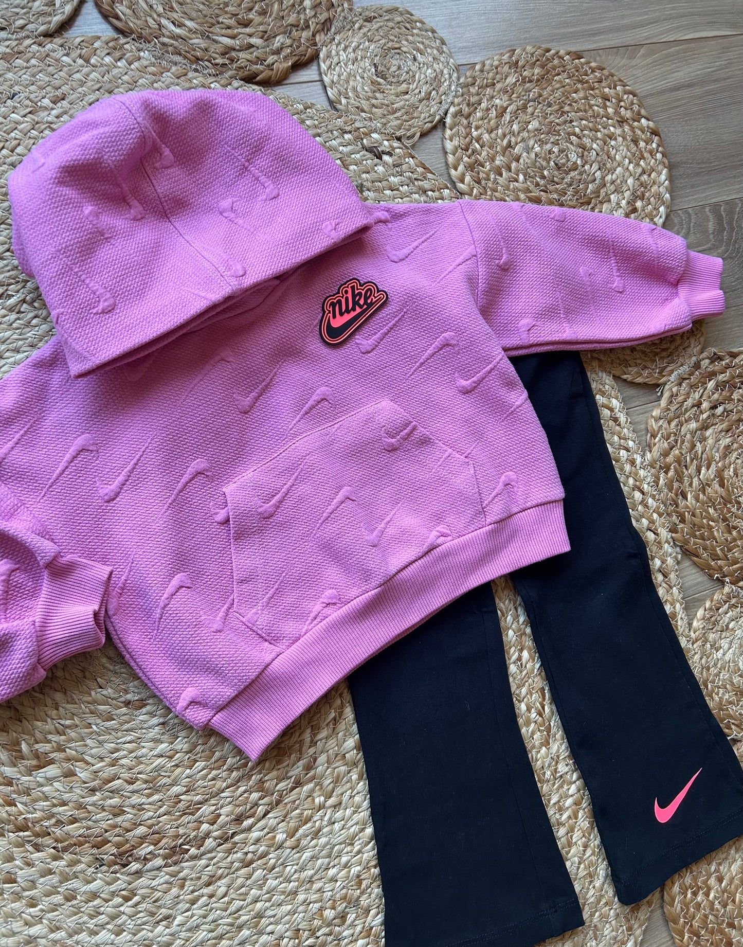 Nike Set | 24M