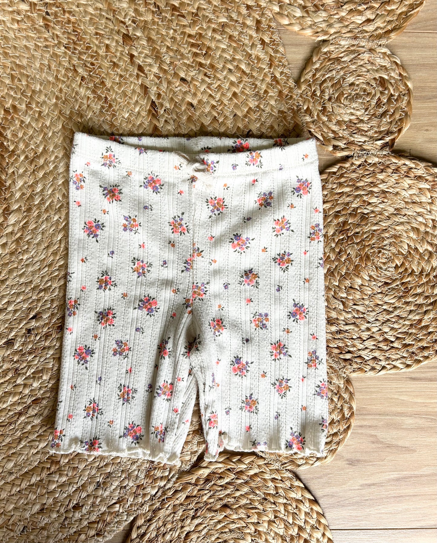 EUC | Zara Floral Shorts | 5Y