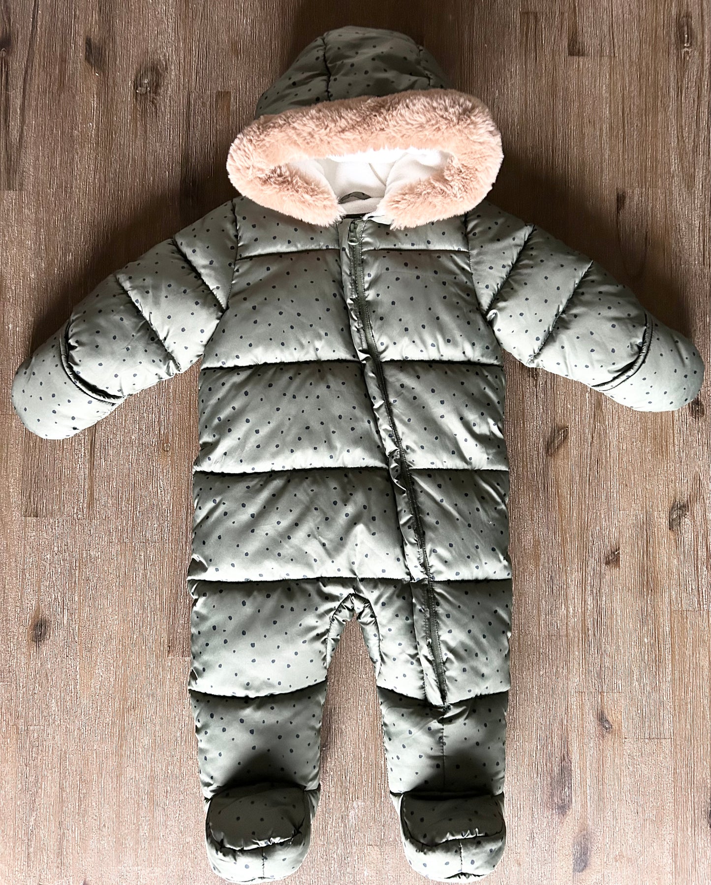George Snowsuit | 6-12M