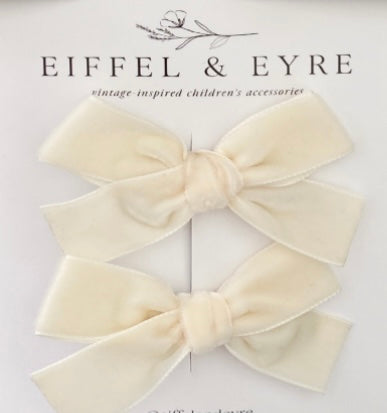 Eiffel & Eyre | Set of Two Velvet Hair Bows on Clips