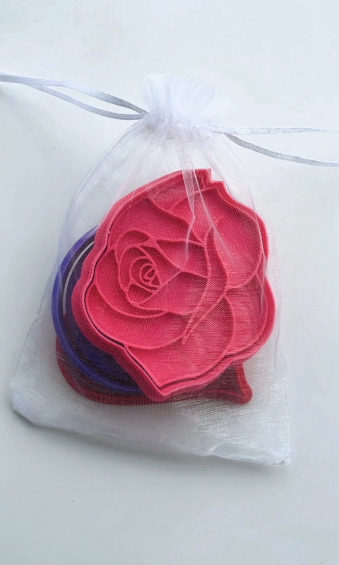 Sensory Mama Creations | Sweet Cravings Collection: Valentine’s Playdough + Kinetic Sand 3-Pack Cutter Set