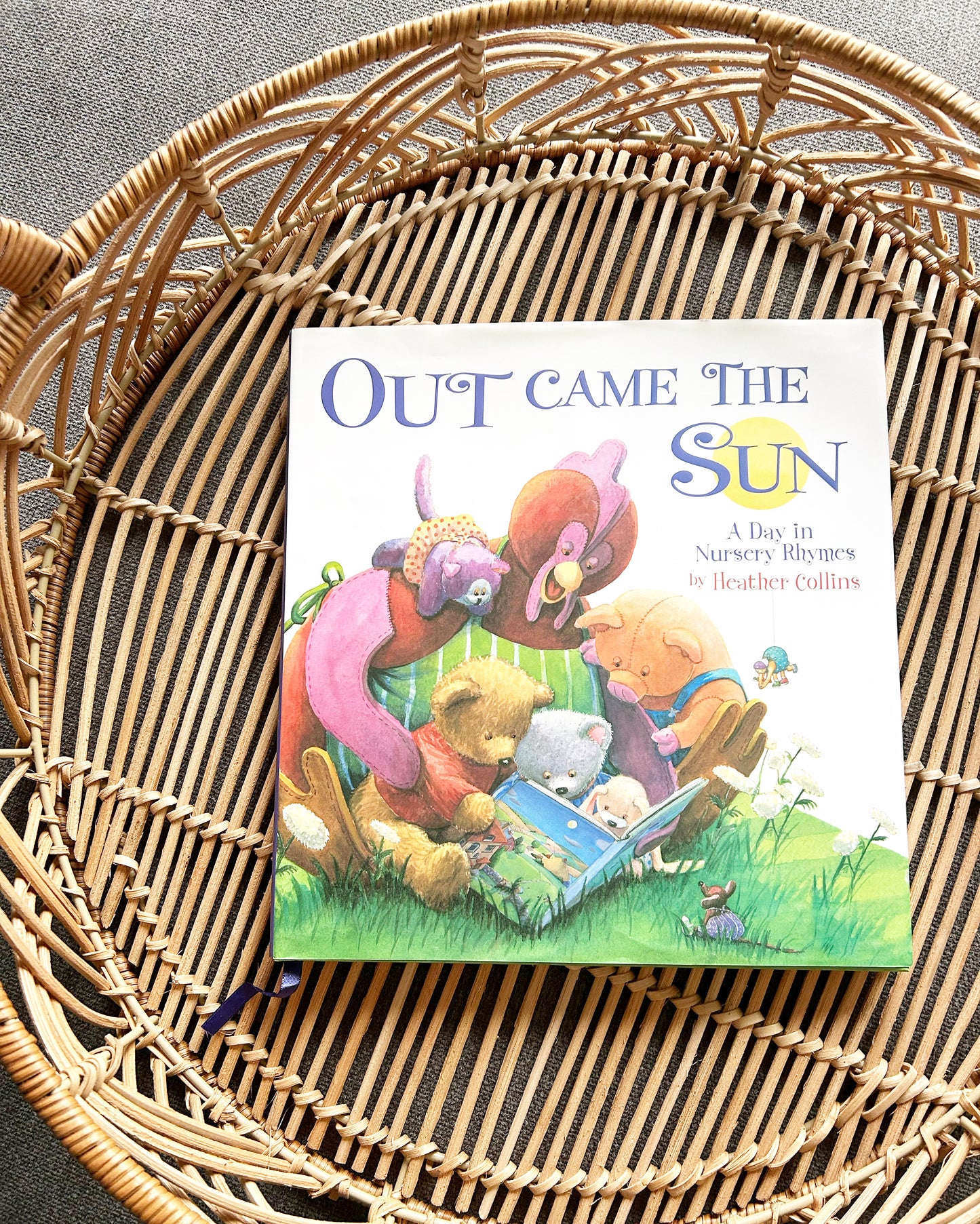 Out Came the Sun • A Day in Nursery Rhymes | Hardcover Book