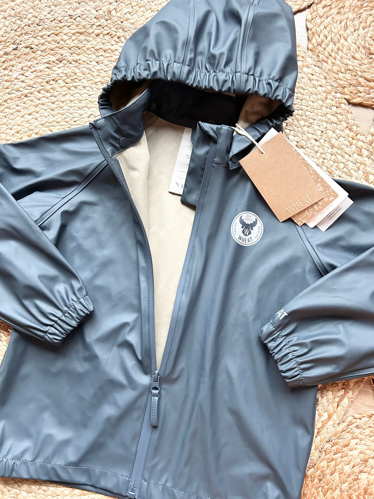 Wheat Raincoat | 5Y