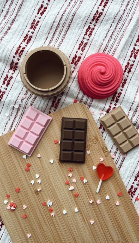 Sensory Mama Creations | Sweet Cravings Collection: Cupcake Container Set