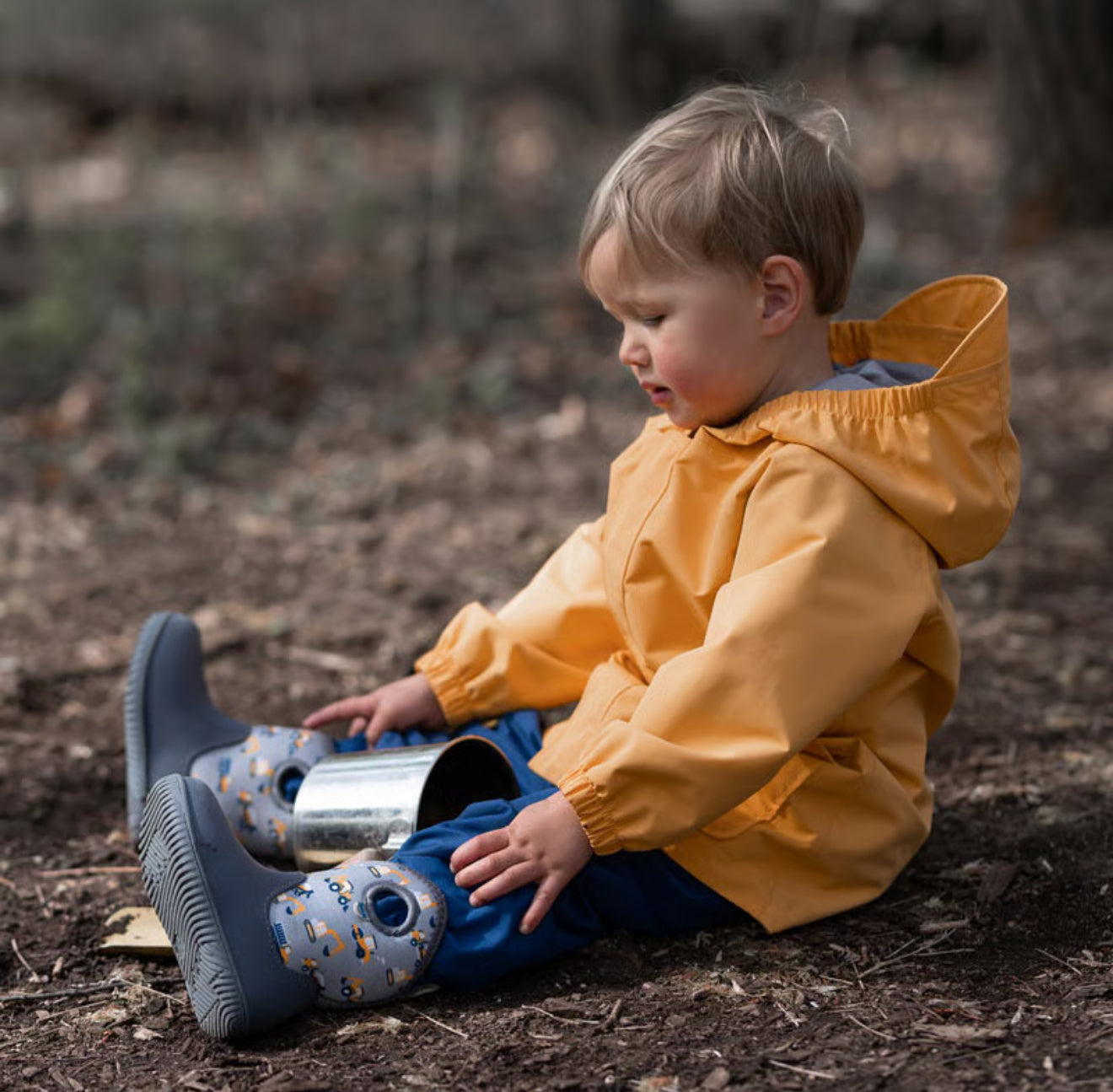 Jan & Jul Lite Waterproof Boots in Grey Construction | Size 7