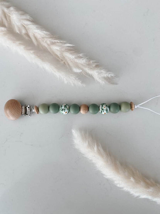 Little Lu Co. | Evergreen Pacifier Clip