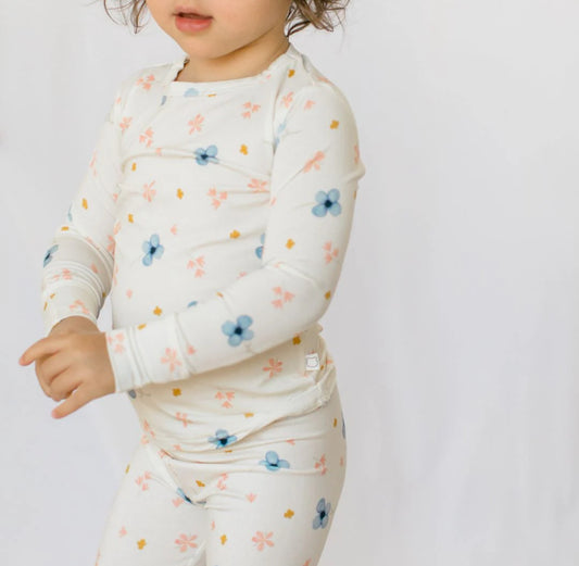 Roobear | Blossoms Bamboo Two-Piece Pajamas