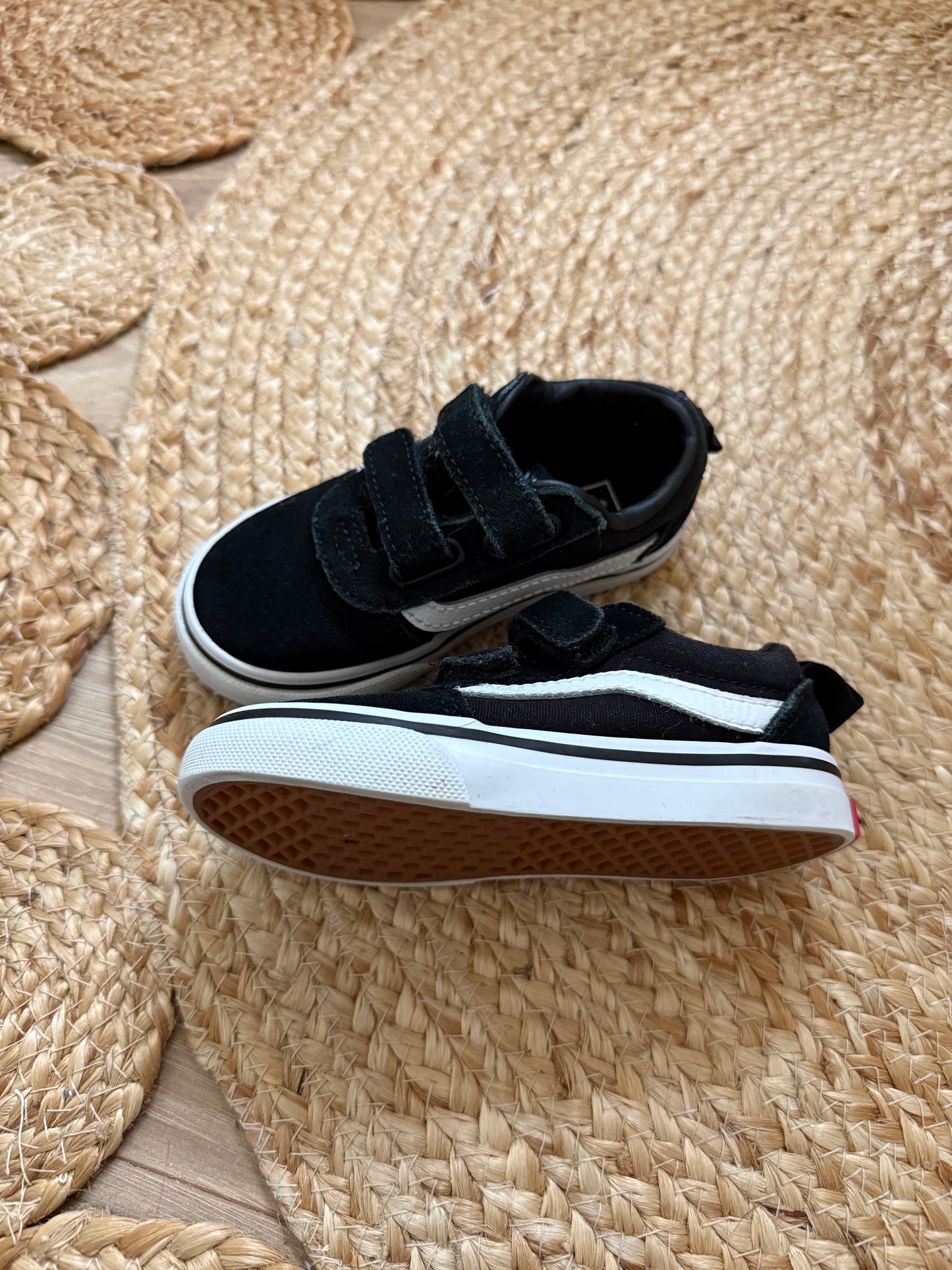Vans Old Skool Velcro Shoes | 7